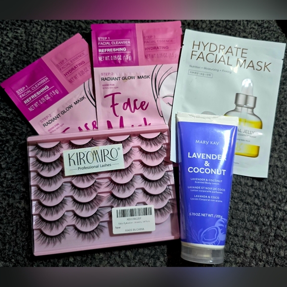 Other - Kiromiro False Lashes with Mary Lavender & Coconut Body and Facial Mask Lot